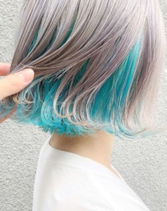 hoshi design｜美容院｜おしゃれ｜ハイライト｜バレイヤージュ｜スタイリッシュ｜外国人風｜モダン｜インナーカラー｜水色｜ブルー