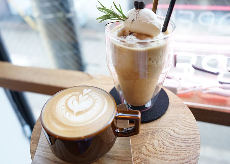hoshi design|美容院|おしゃれ|外観|スタイリッシュ|外国風|モダン|カフェ|飲み物|コーヒー